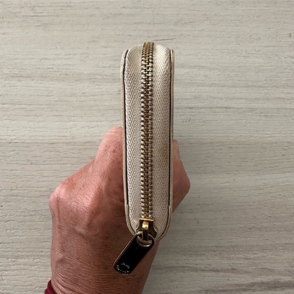 LV zippy coin purse